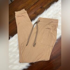 Koolaburra by UGG Brushback French Terry Joggers Women’s Medium Tan